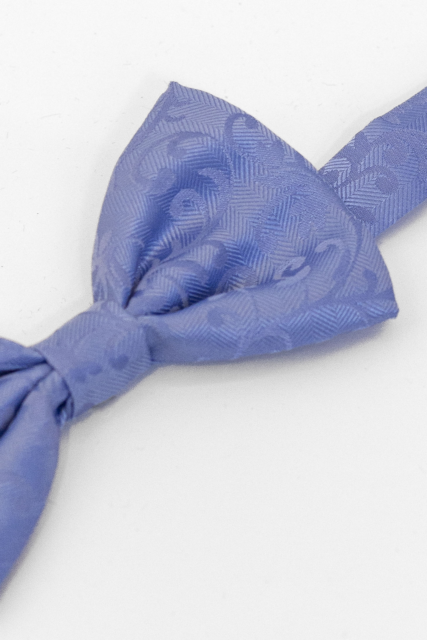 Moño Celeste con Flores Azul – Sastrería Detalí