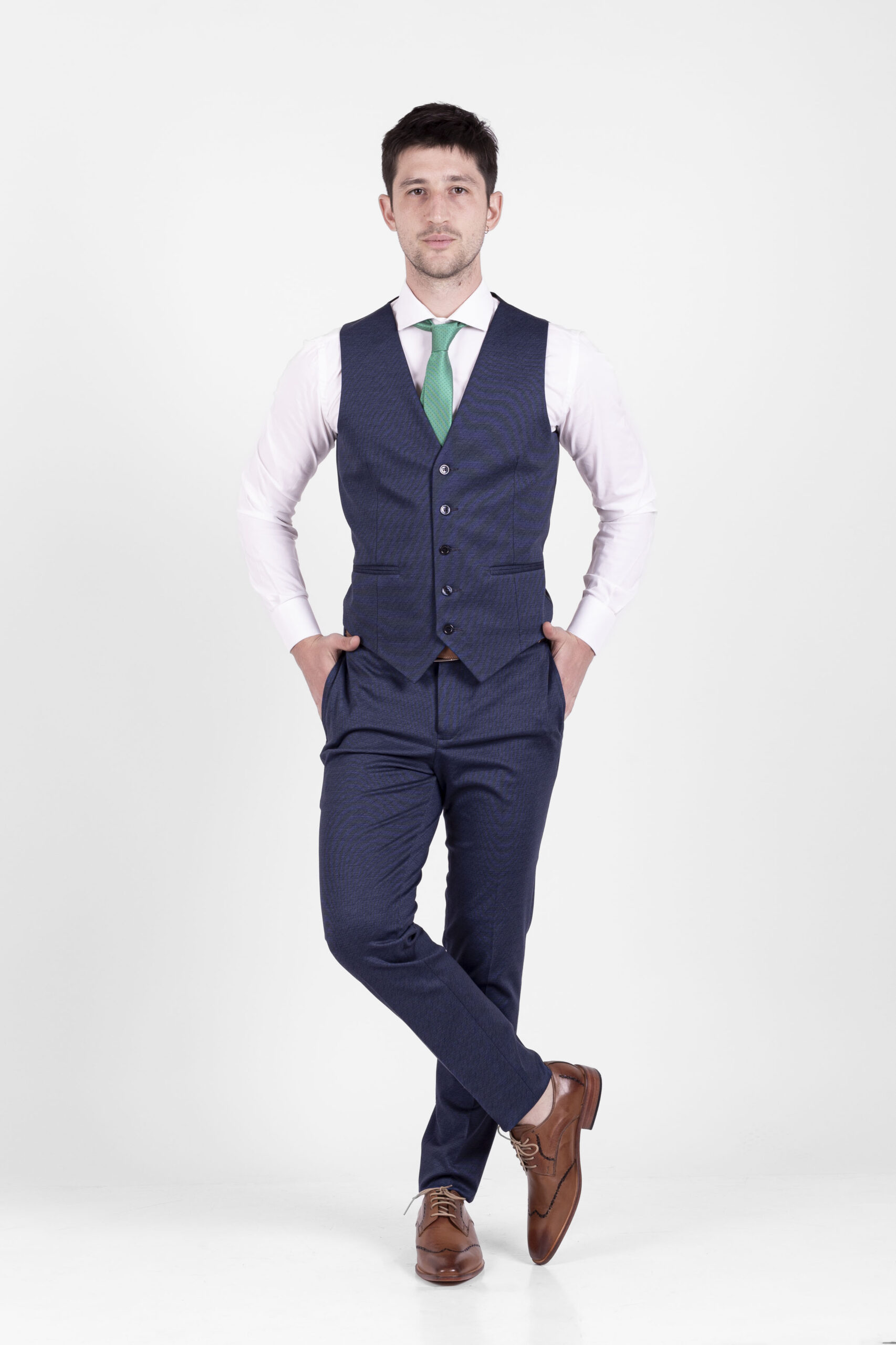 Traje Azul Estampado - Imagen 3