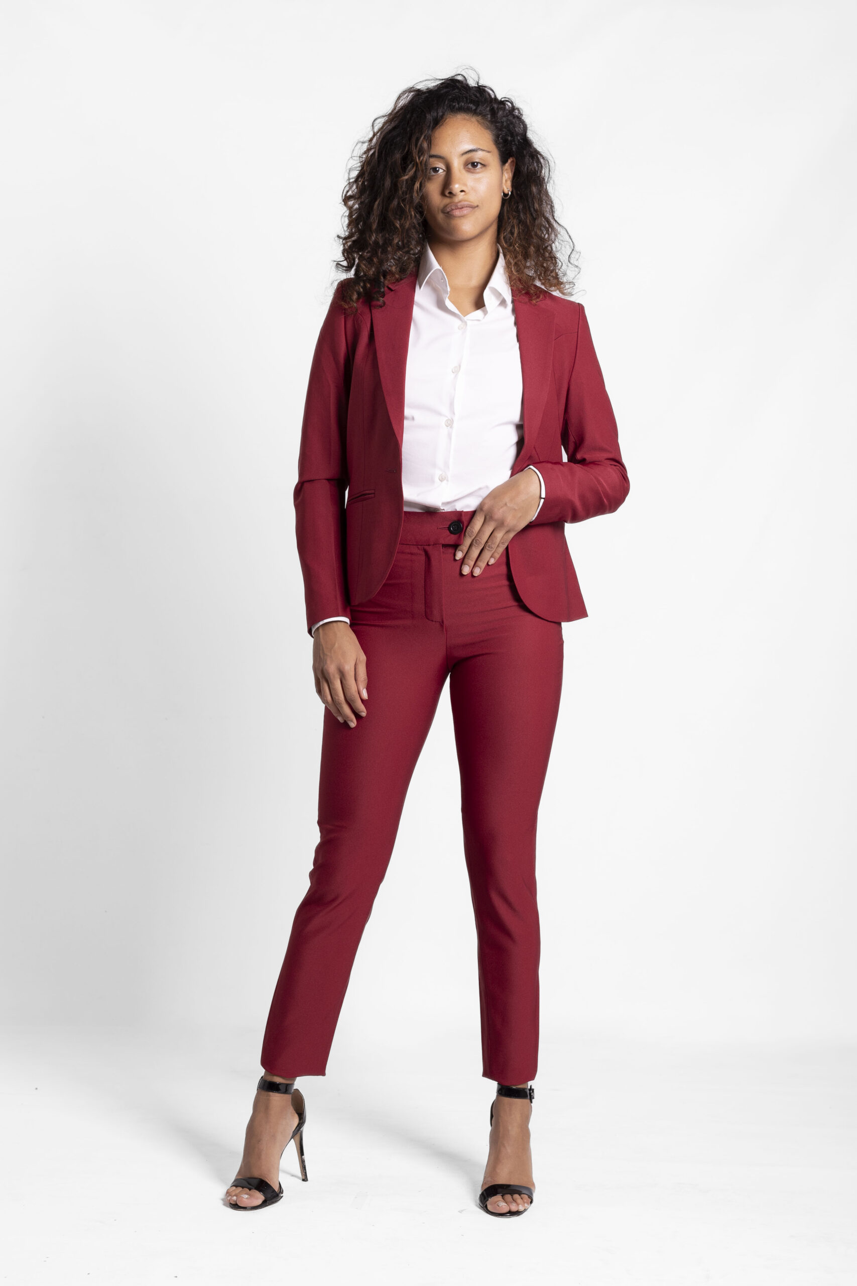 Traje Bordó